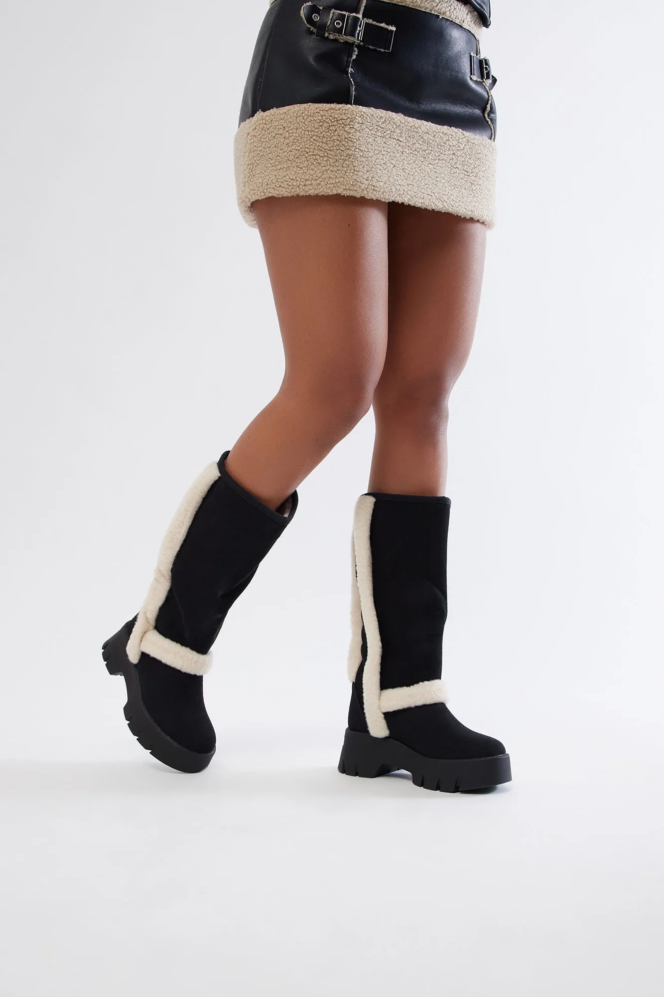Aspen Sherpa Knee High Boots - Black